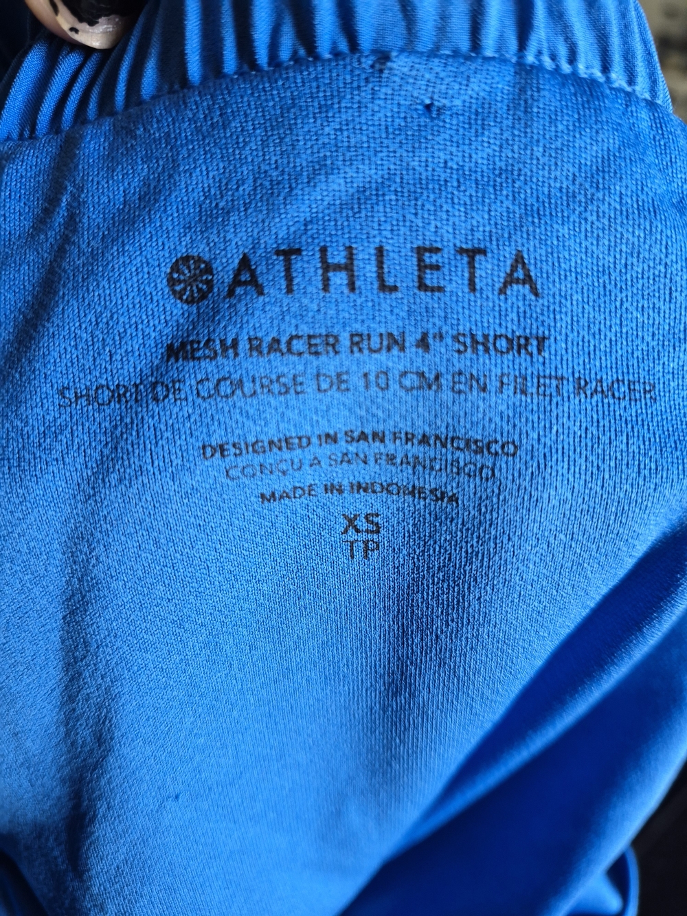 Athleta Mesh Racer Run Mid Rise 4" Short - Picture 3 of 3